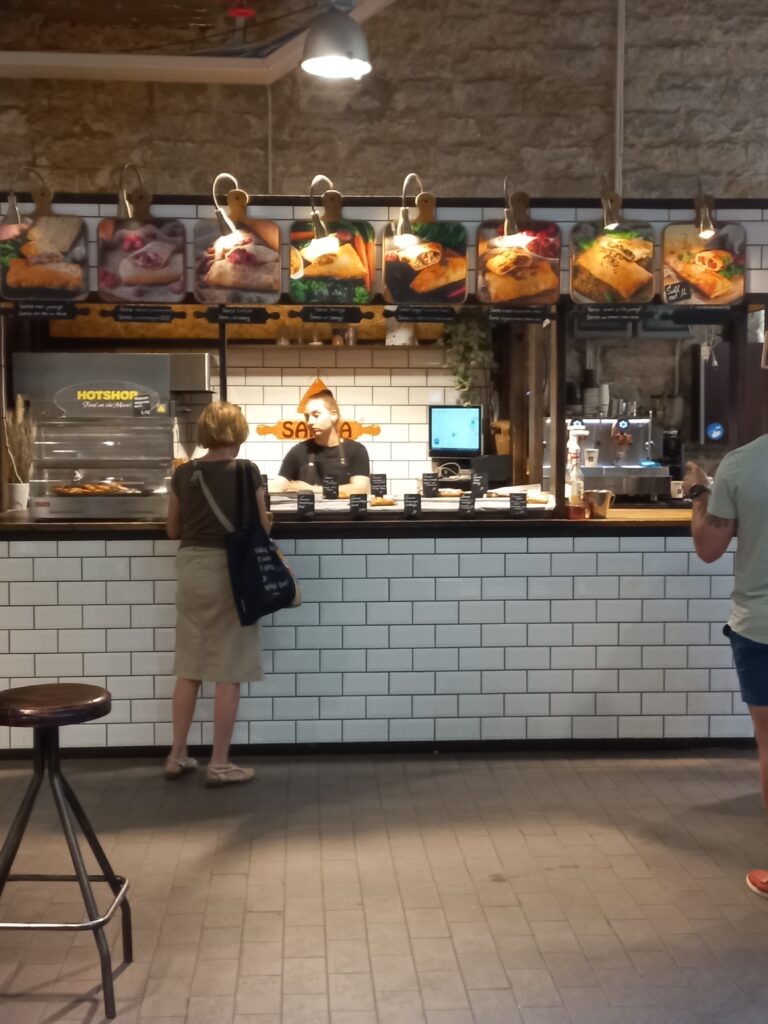 dog-friendly food court Tallinn